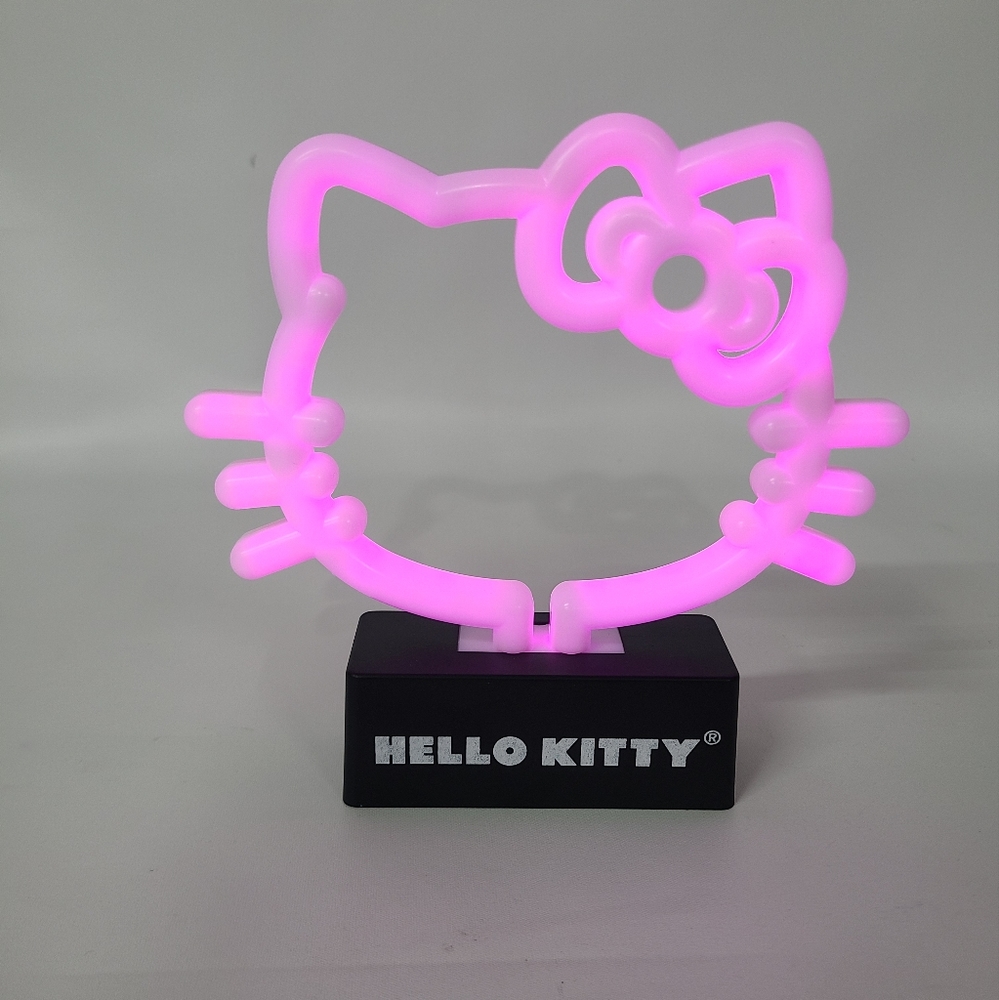Hello Kitty Neon Light plastic La..mp!!